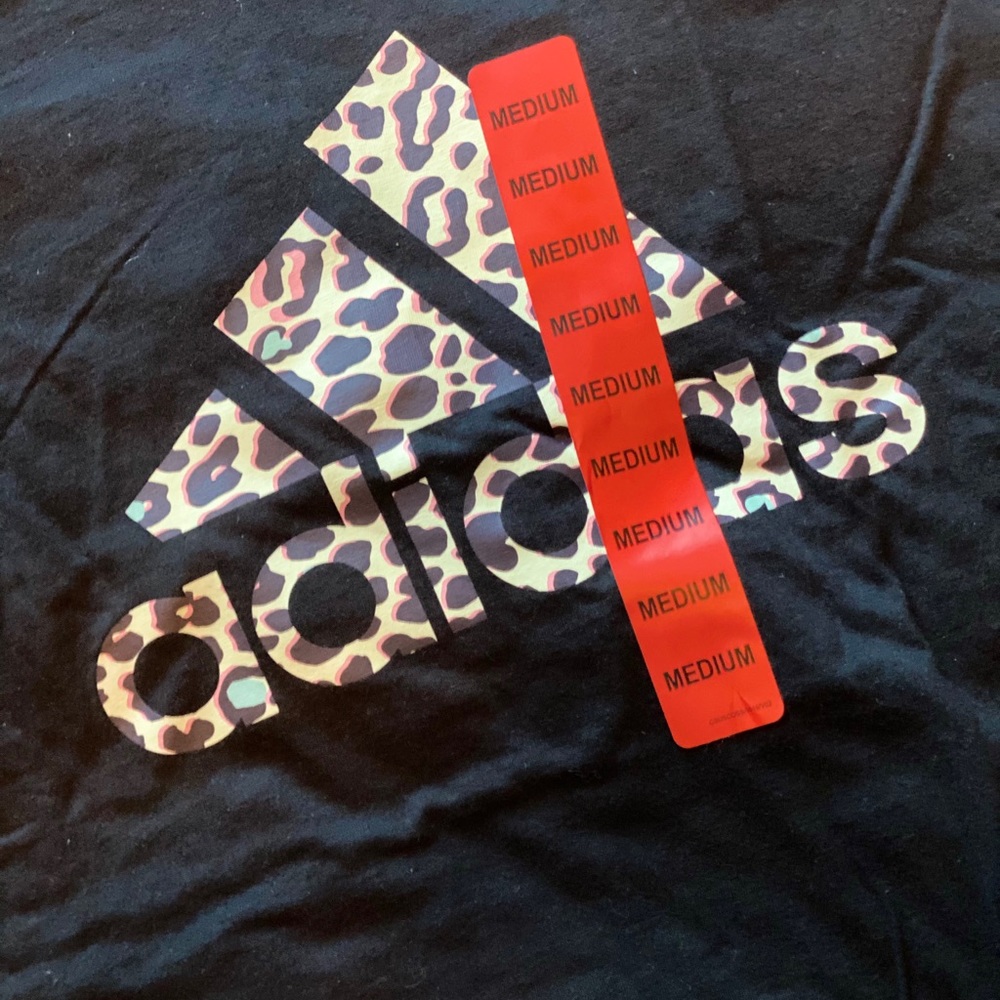 NWT Adidas Leopard Print Black T-Shirt - Picture 3 of 4